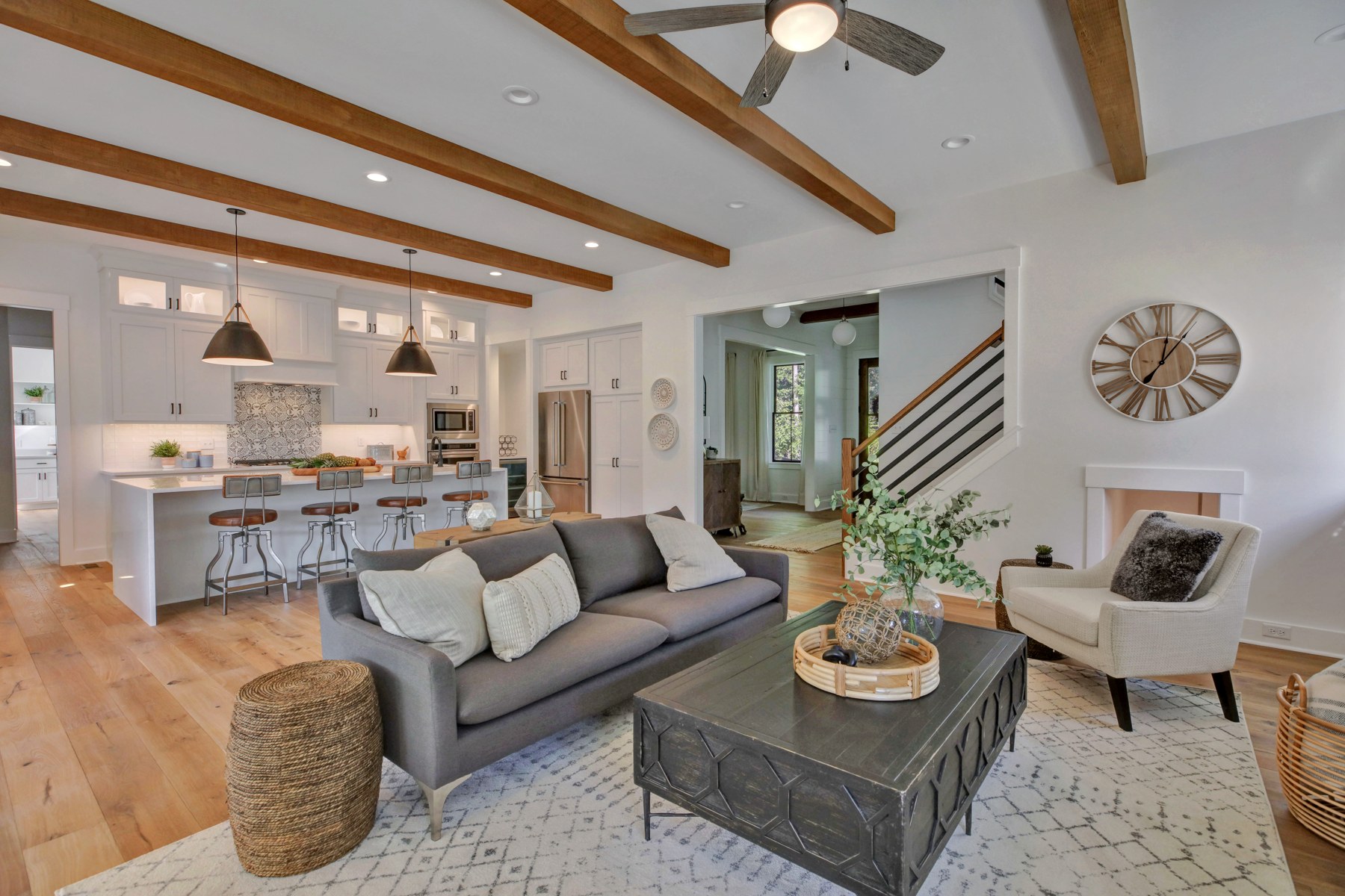 35 Living Room Kitchen